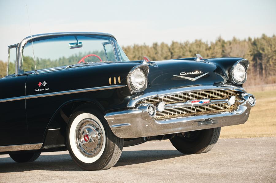  Chevrolet Bel Air Fuel Injected Convertible 1957 года  (фото 25 из 52)